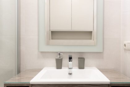 finanzgrundlagen.de - Sanierung und Renovierung von Badezimmer: So wird aus deinem alten Bad eine moderne Wellness-Oase!