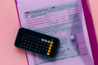 finanzgrundlagen.de - Die ultimative Anleitung zur Einkommenssteuererklärung: Alles, was du wissen musst, um deine Steuererklärung erfolgreich abzugeben!